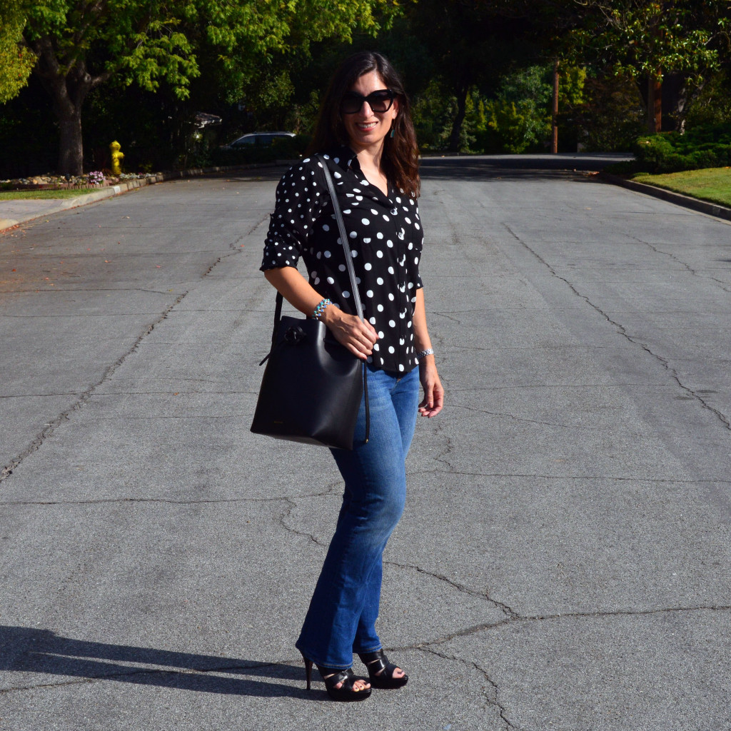 casual outfit flare jeans 40 plus style