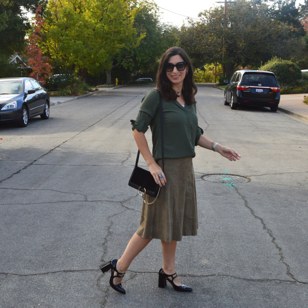 fall 2015 suede skirt outfit idea