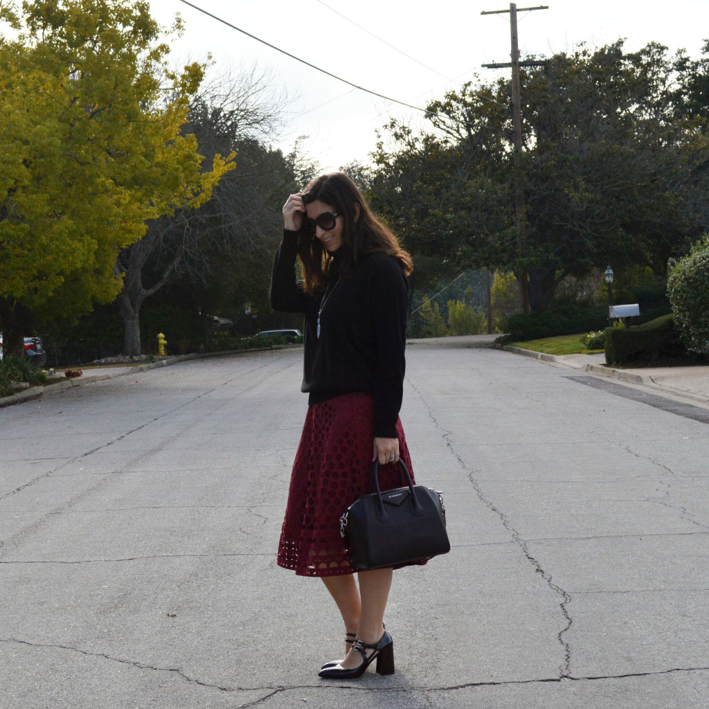 winter midi skirt outfit