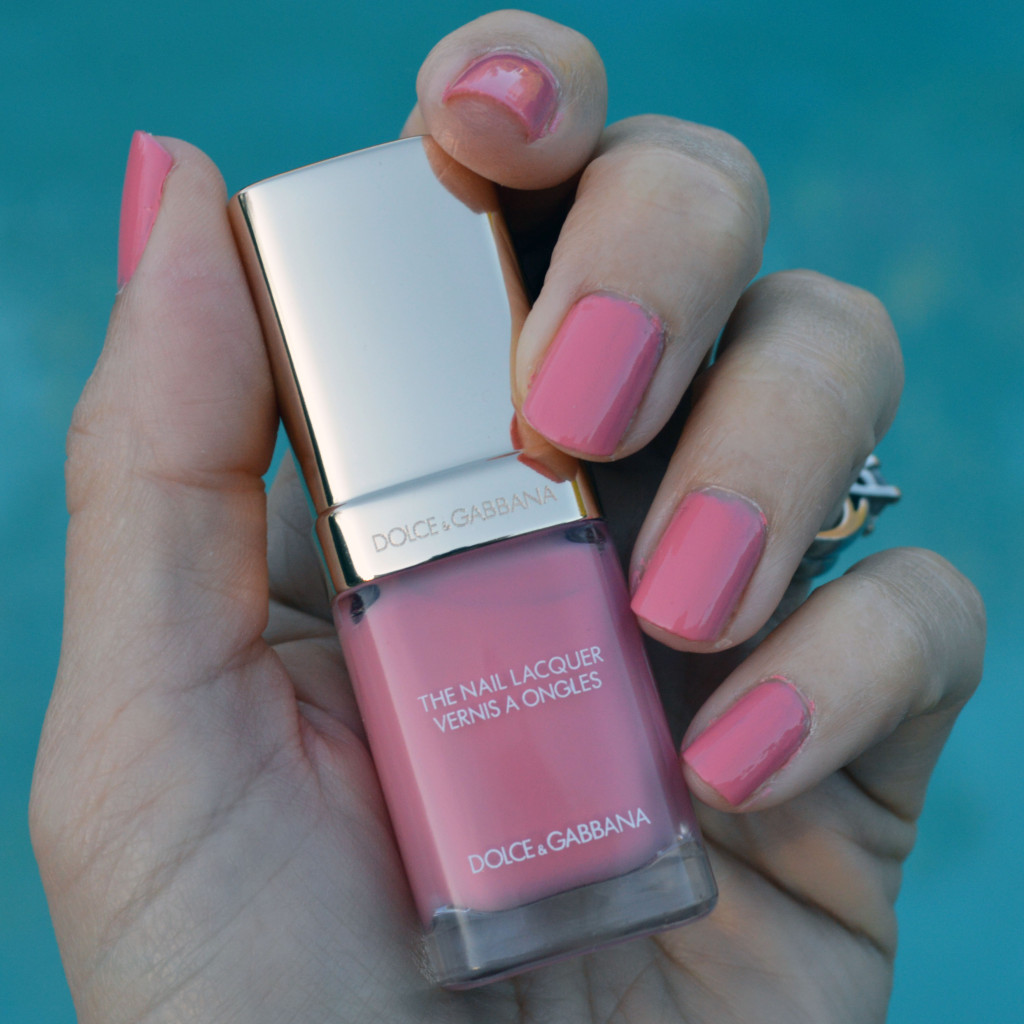 dolce & gabbana bonbon nail polish review and swatch for spring 2016