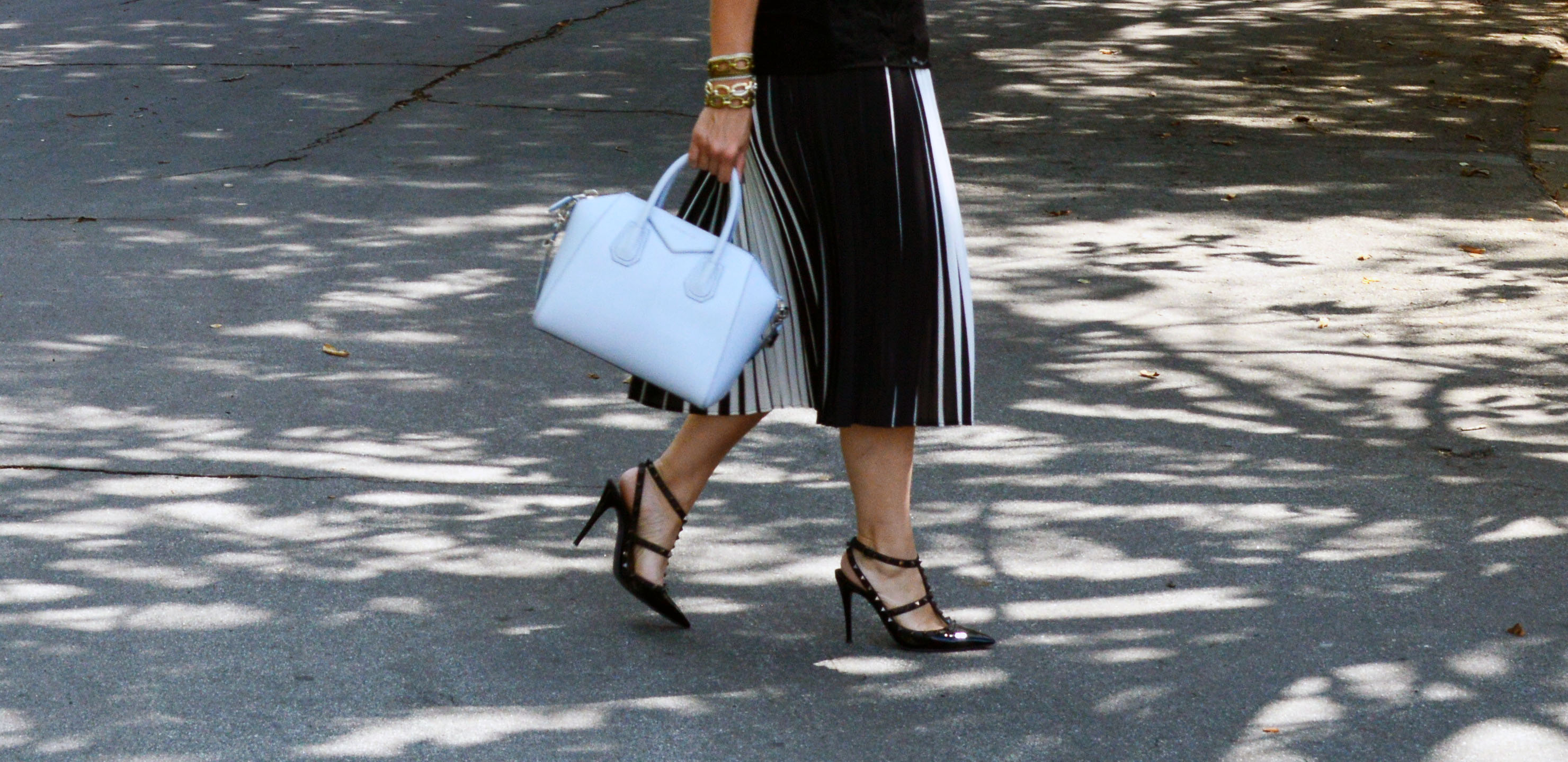 black and white pleated skirt