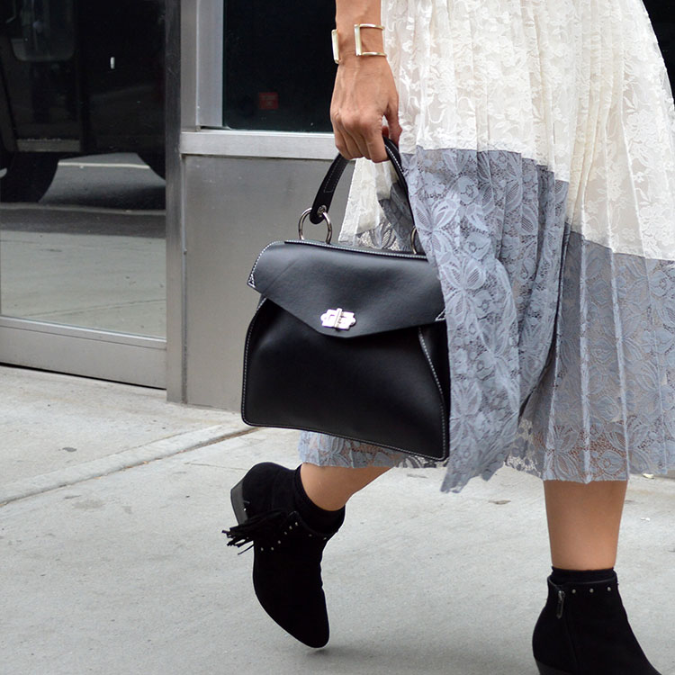 new york fashion week street style handbags
