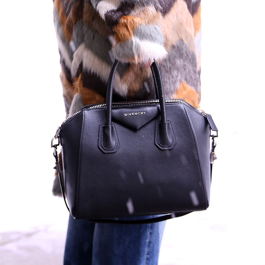 NYFW street style handbags