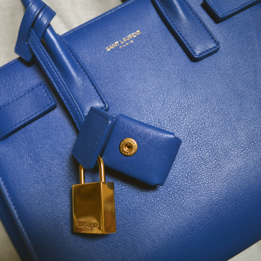 saint laurent nano tote review