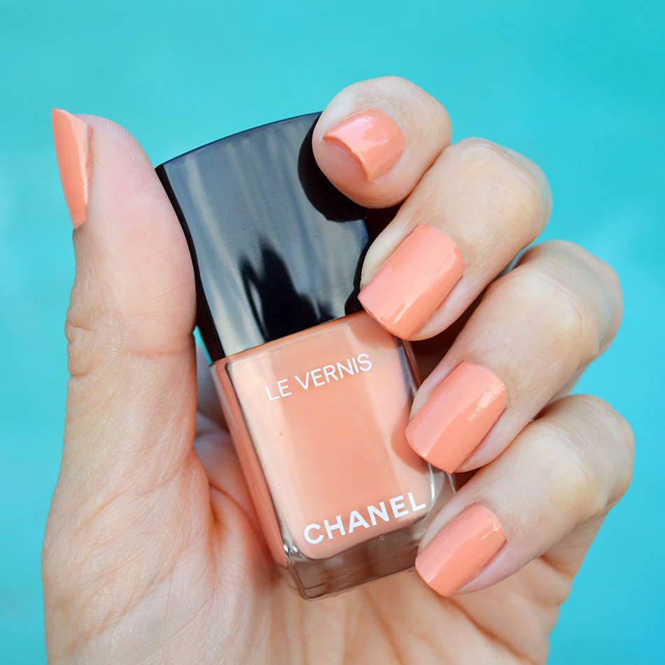 Grund FALSK Ed Chanel cruise 2017 nail polish for summer review – Bay Area Fashionista