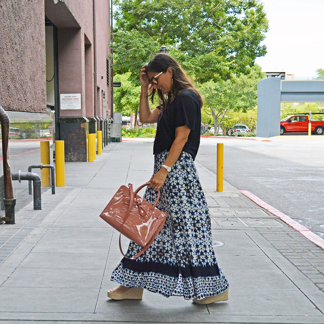 Girls weekend in a printed maxi skirt – Bay Area Fashionista
