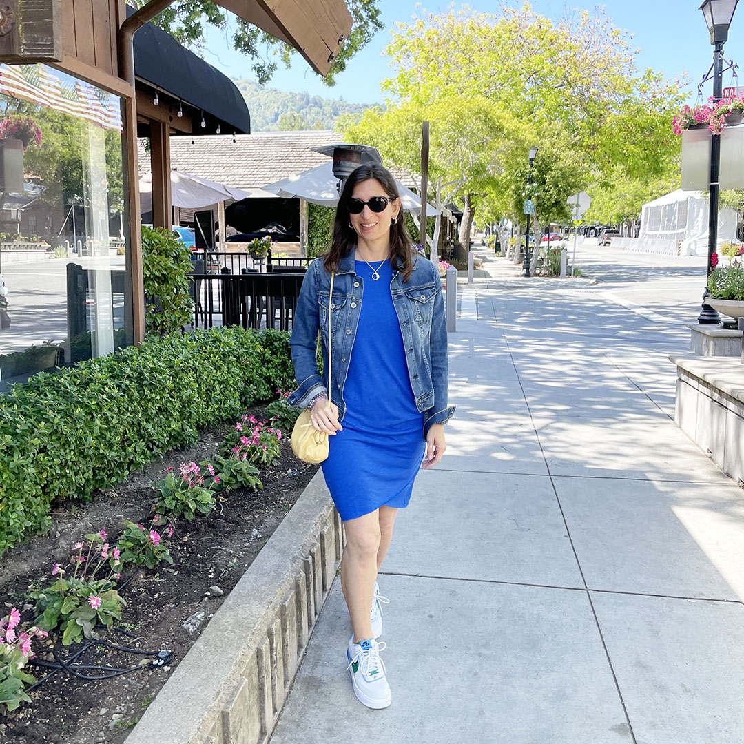 Casual summer dress and sneakers – Bay Area Fashionista