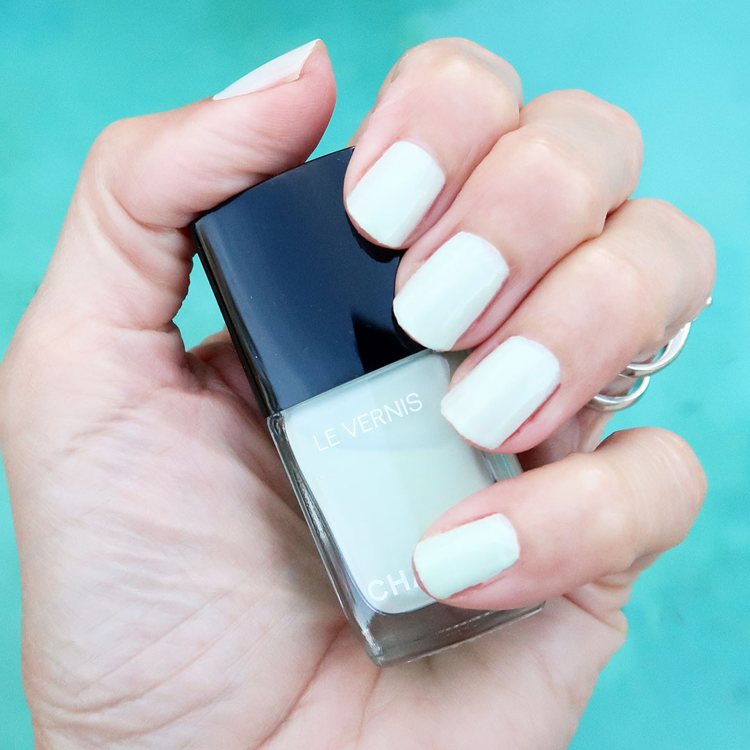 Chanel Pink Tonic (619) Le Vernis Nail Colour Review & Swatches