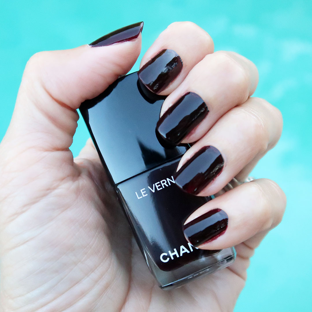 LE VERNIS Longwear Nail Colour 753 - MELODY | CHANEL | Chanel nail polish, Nail  polish, Chanel nails