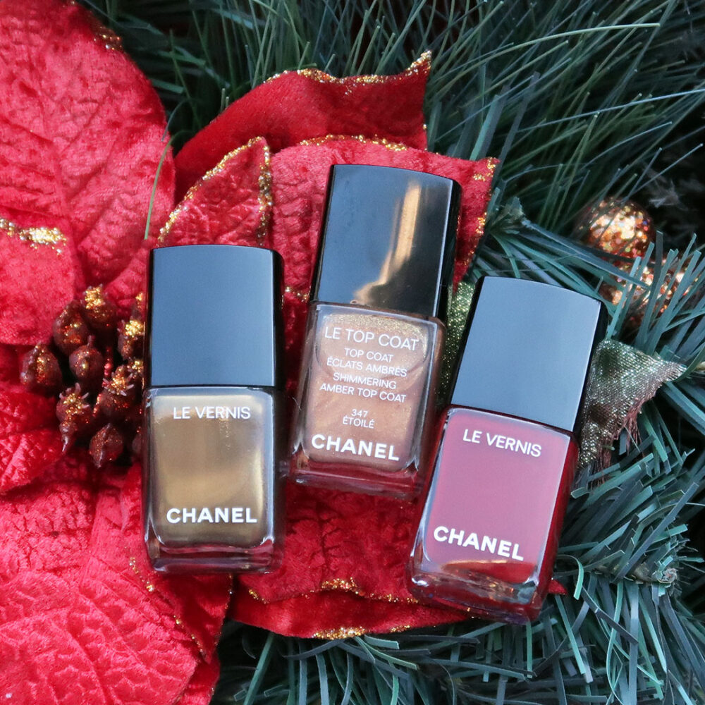 Chanel nail polish holidays 2022 review Bay Area Fashionista